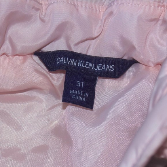 Calvin Klein girl pink vest 3T - Picture 5 of 5